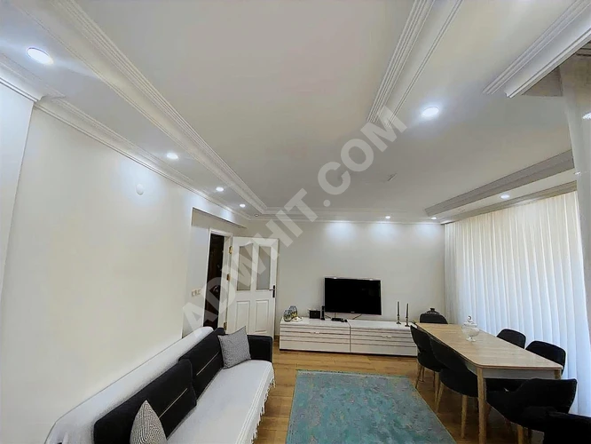 UZUNOĞLU EMLAK TAN HAZNEDAR'DA 3+1 E.B.YOLU 1. KAT KREDİLİ DAİRE