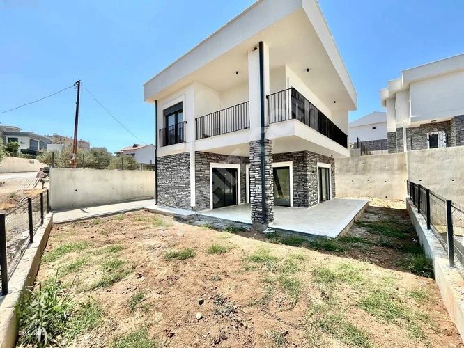 GÜMÜŞDEN PELİTKÖYDE DENİZE 150MT ŞAHANE DENİZ MANZARALI 3+1VİLLA