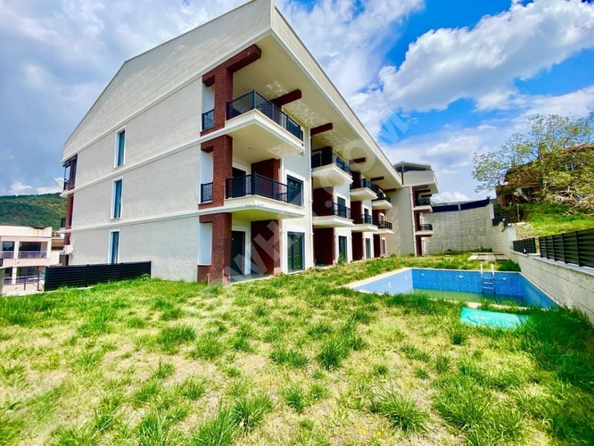 GÜMÜŞDEN ALTINOLUKTA DENİZ MANZARALI BAHÇE KULLANIMLI 3+1 DUBLEX