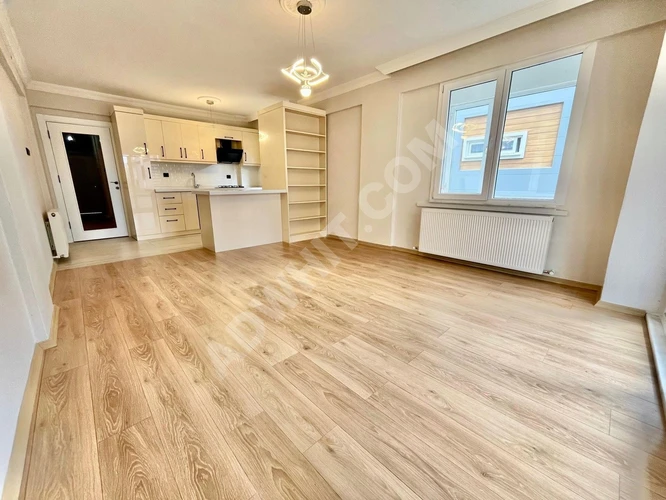 GÜMÜŞ'DEN ARA KAT ÖN CEPHE İÇİ FULL YAPILI MASRAFSIZ 2+1 DAİRE