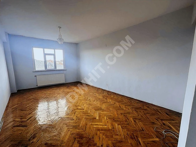 TURABA GAYRİMENKUL DEN GÜNGÖREN DE SATILIK 2000 YILI YAPIMI 2+1