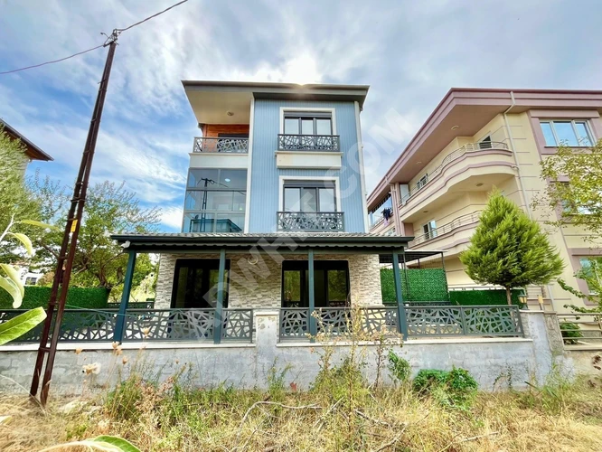 GÜMÜŞDEN AKÇAYDA KAZDAĞLARININ KALBİNDE MUHTEŞEM 4+1 MÜSTAKİL EV