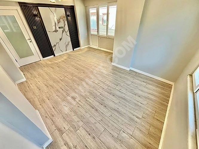 GÜMÜŞ'DEN ARA KAT ÖN CEPHE AYRI MUTFAK İÇİ FULL YAPILI 2+1 DAİRE