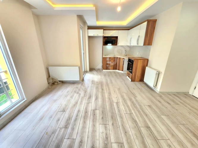 GÜMÜŞDEN AKÇAYDA DOĞALGAZ ISITMALI ÖNCEPHE LÜX TASARIM 1+1 DAİRE