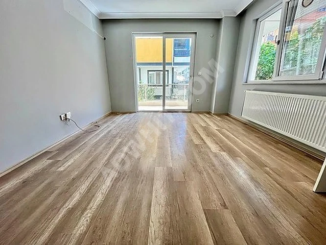 GÜMÜŞ'DEN GENİŞ BALKONLU ASANSÖRLÜ DENİZE 500 METRE 2+1 DAİRE