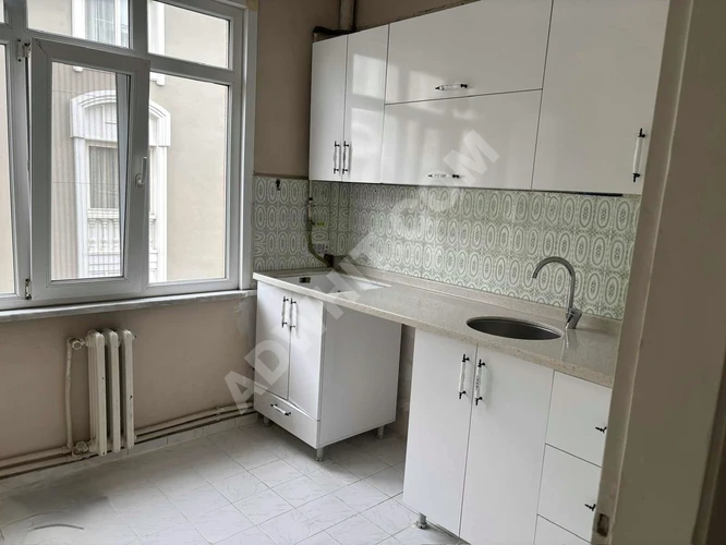 TOPKAPI ARA KAT GÜNCEL KİRACILI