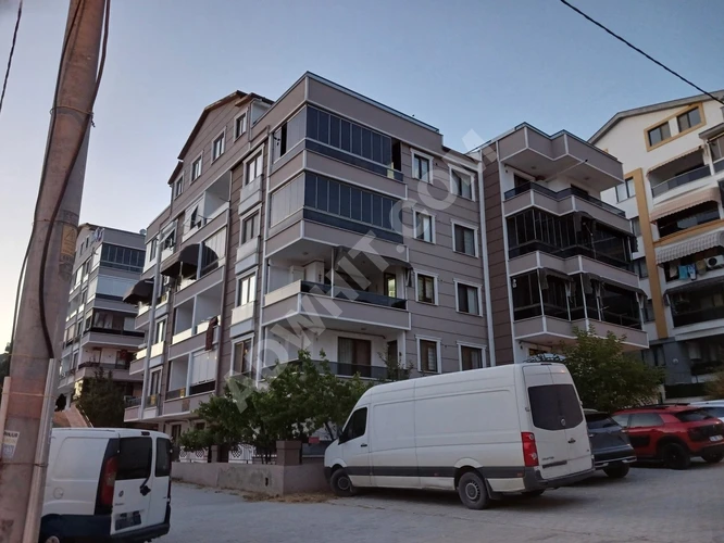 YALOVA ARMUTLU DENİZ MANZARALI SATILIK (4+2) DUBLEKS DAİRE