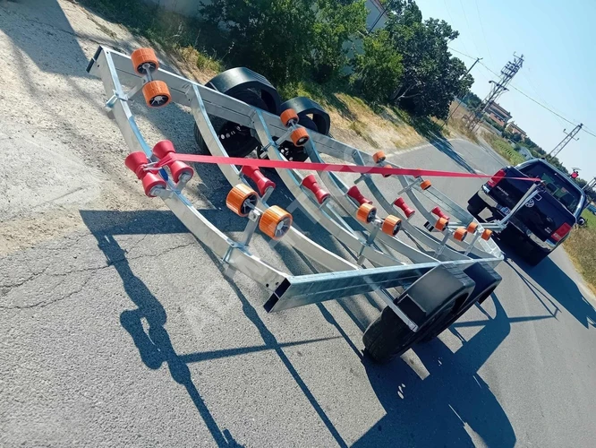 Poinr'den imalattan 3 ton kapasiteli 6.5 metre römork