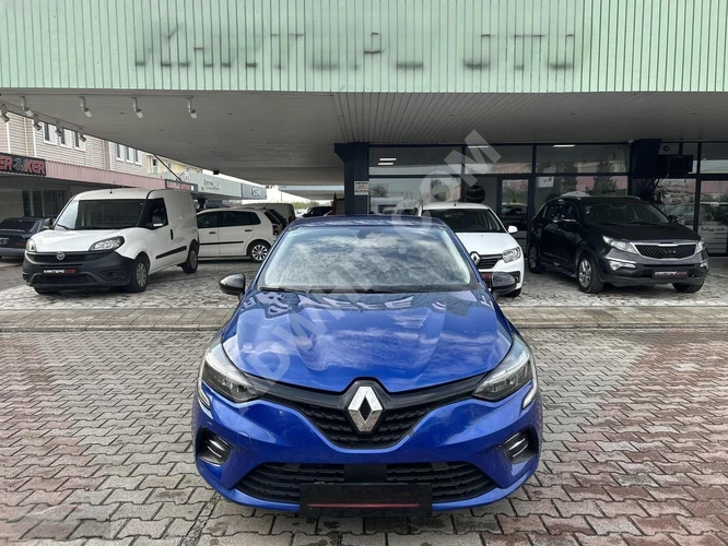 0,79 KREDİ 2023 CLİO 1.0 SCE HATASIZ BOYASIZ K.K. 12 TAKSİT