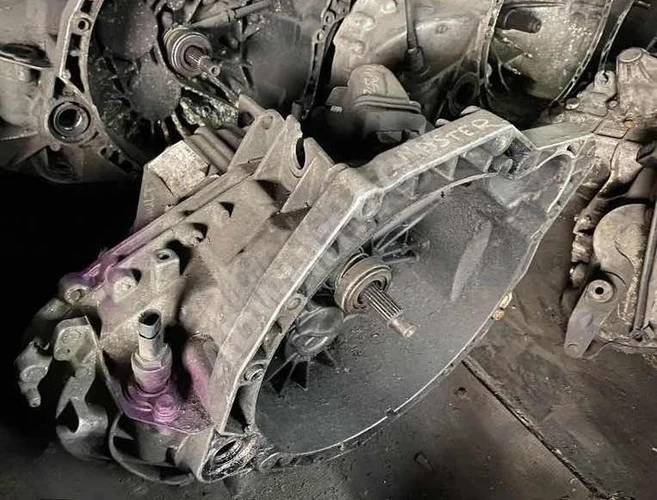 RENAULT MASTER/TRAFİC ŞANZIMAN KOMPLE (ORJİNAL) ÇIKMA - ÖZEN OTO