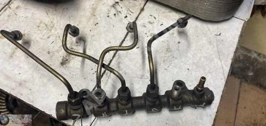 RENAULT MASTER 2.5 DCİ ENJEKTÖR KÜTÜĞÜ (ORJİNAL) ÇIKMA ÖZEN OTO