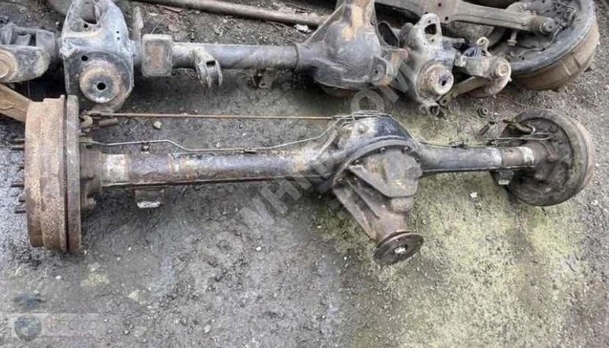 MAZDA E2200 ARKA DEFRANSİYEL KOMPLE (ORJİNAL) ÇIKMA - ÖZEN OTO