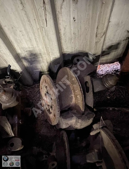 İVECO DAİLY 3510 ÖN PORYA & FREN KALİPER TAKIM (ORJİNAL) ÇIKMA