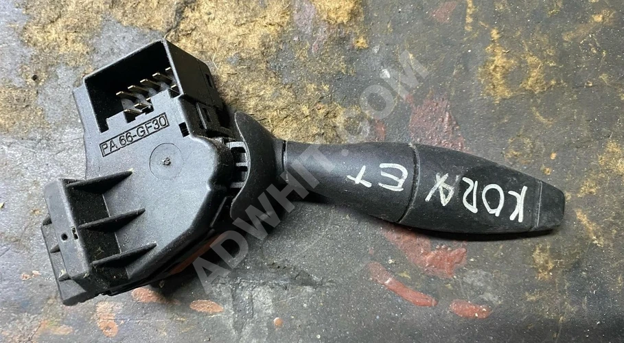 FORD CONNECT SİLECEK KOLU (ORJİNAL) ÇIKMA - ÖZEN OTOMOTİV