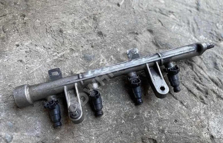 HYUNDAİ ACCENT 1.3 ENJEKTÖR & KÜTÜĞÜ (ORJİNAL) ÇIKMA - ÖZEN OTO