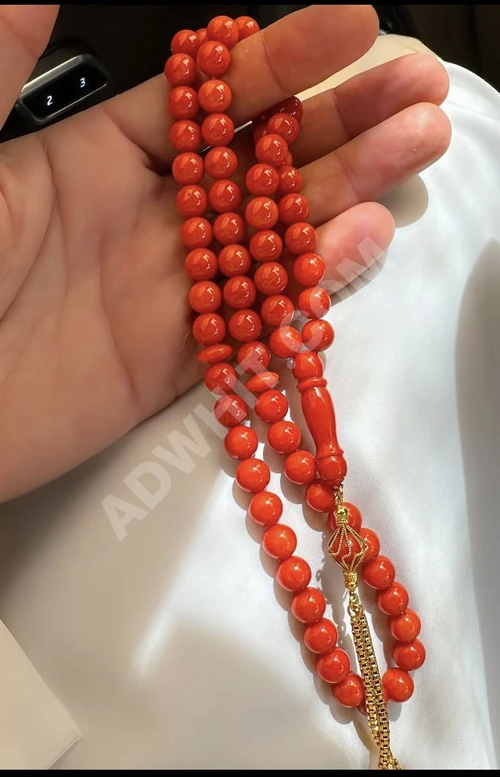 Nadir Tunus mercan tespihi