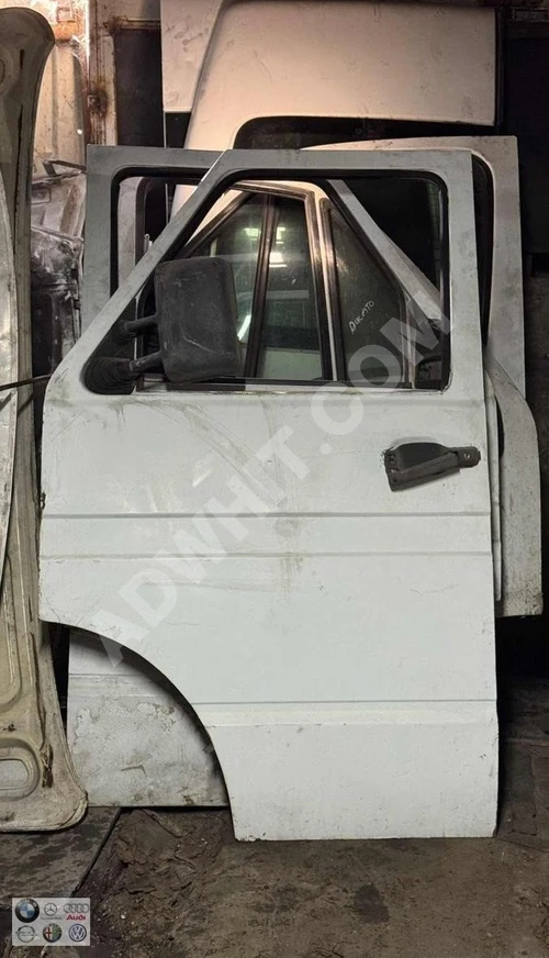 IVECO DAİLY 35C10 SOL ÖN KAPI (ORJİNAL) ÇIKMA - ÖZEN OTOMOTİV