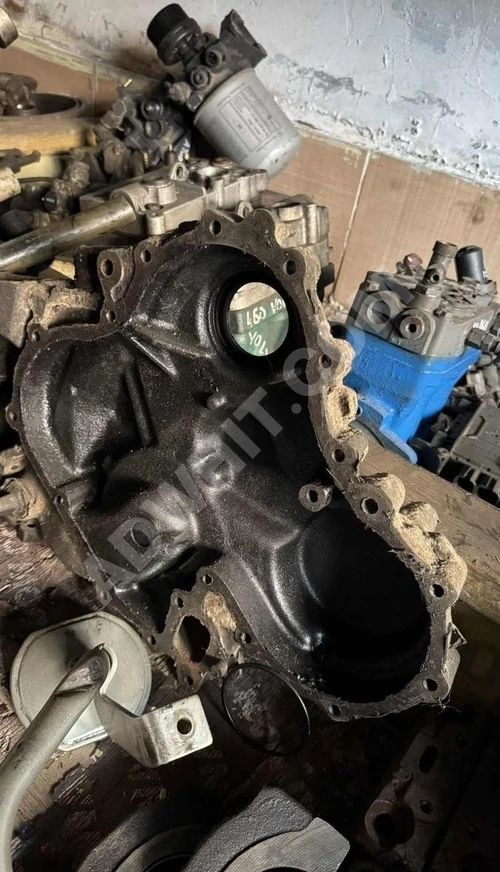 MİTSUBİSHİ FE659 ÖN DİŞLİ KAPAĞI (ORJİNAL) ÇIKMA - ÖZEN OTO