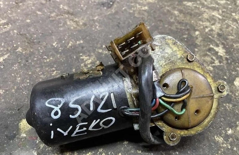 İVECO 35/9 85/12 SİLECEK MOTORU (ORJİNAL) ÇIKMA - ÖZEN OTOMOTİV