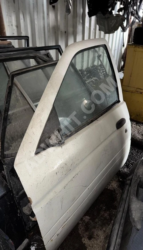 FORD ESCORT SOL ÖN KAPI ÇIKMA - ÖZEN OTOMOTİV