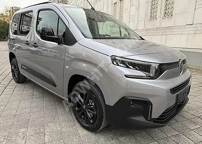 FIRSAT 2025 1.5 BLUEHDİ PLUS DİZEL MANUEL 130HP 6 İLERİ %20 FTR