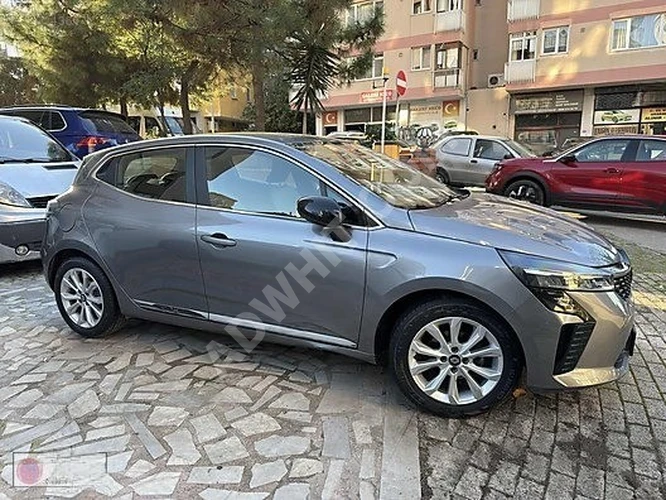 2024 CLİO 1.0TCE X-TRONİC EVOLUTİON CAR PLAY ÇELİK JANT TKS TKST