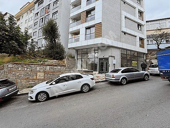 ÜSKÜDAR MERKEZDE BELEDİYE VE NEW ÇARŞI AVM KOMŞU SATILIK DÜKKAN