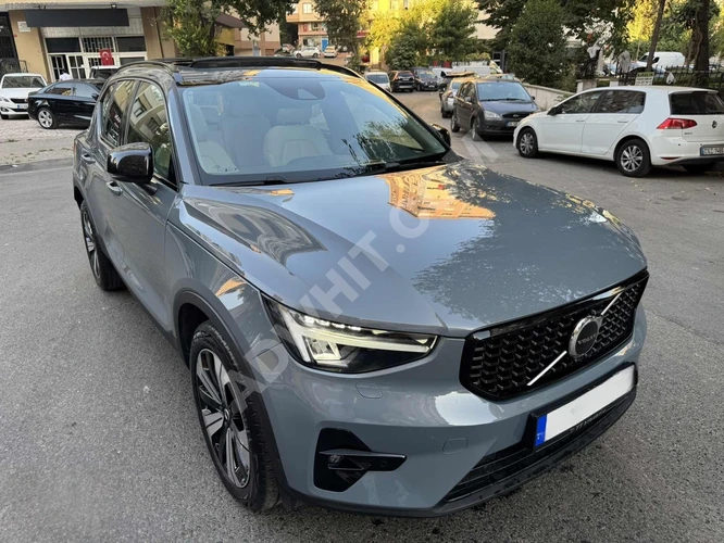 2022 MODEL-VOLVO XC40 1.5 TRECHARGE PLUS DARK HYBRID -80.000 KM