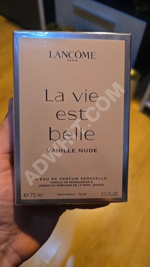 Lancome la vie est belle vanille nude 