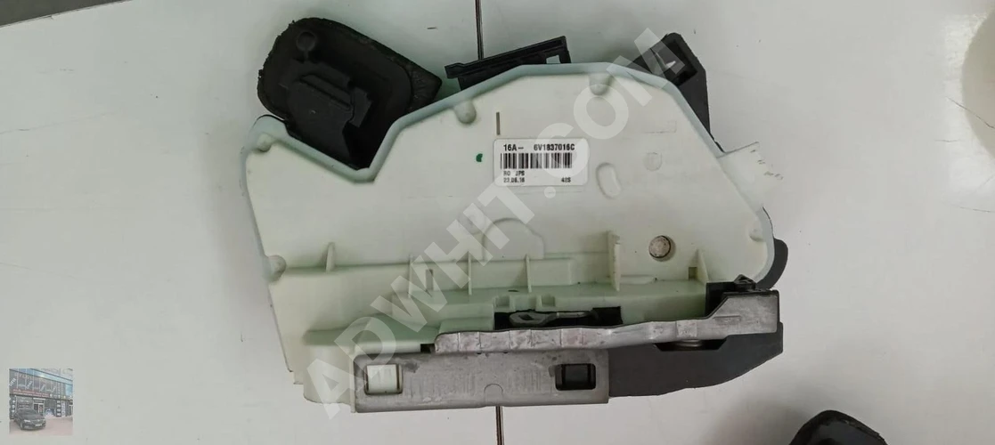6V1837016C SAĞ ÖN KAPI KİLİDİ SKODA FABİA
