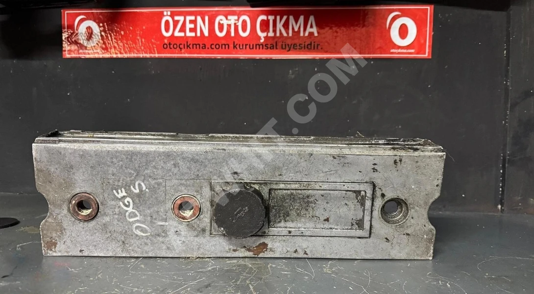 DODGE AS250 KÜLBÜTÖR KAPAĞI (ORJİNAL) ÇIKMA - ÖZEN OTOMOTİV - Adwhit