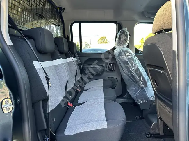 Citroën 2024-Berlingo 1.5 BlueHDi Feel Bold EAT8, 0 km, 20% invoice