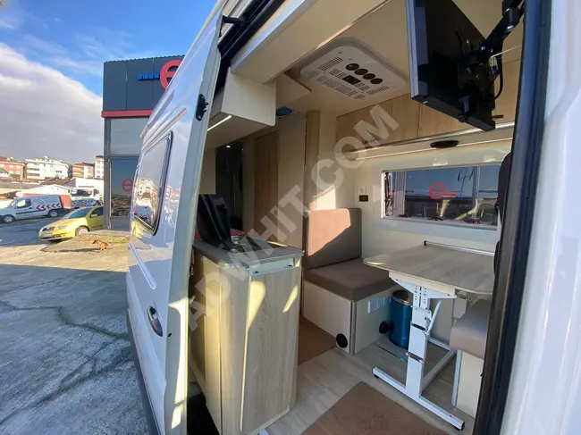 Mercedes 2011 Sprinter 315CDI fully equipped, custom-made caravan by Erler Vehicles