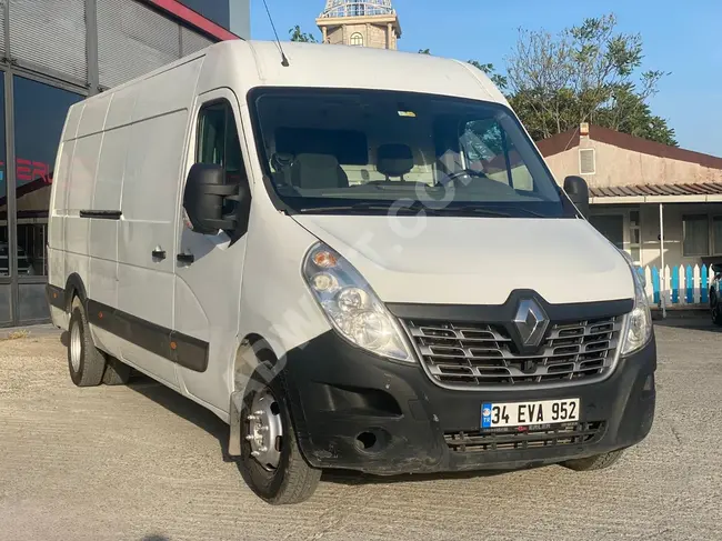 Renault 2014 Master 15m3 with dual-wheel truck, 60% down payment over 12 years from Erlar Motors