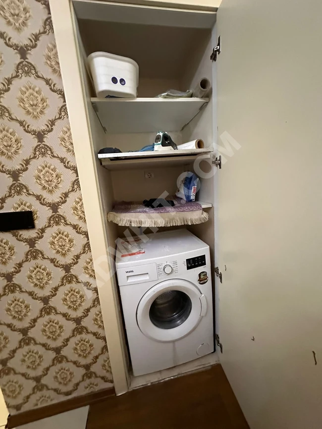 Kiralık bir oda ve salonlu daire