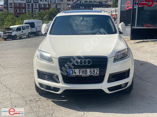 ERLER OTO 2009 AUDI Q7 3.0TDI İÇ DIŞ SLİNE PAKET BEYAZ 7 KİŞİLİK