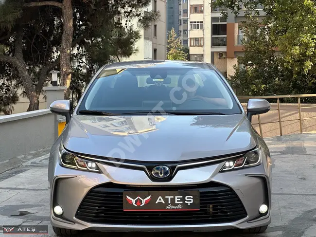 TOYOTA COROLLA 1.8 HYBRİD DREAM 27.000 KM GARANTİLİ