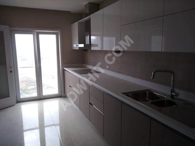 Apartment for sale 4+1 with an area of 226 square meters in Kayasehir Avrupa Konutlari Phase 1