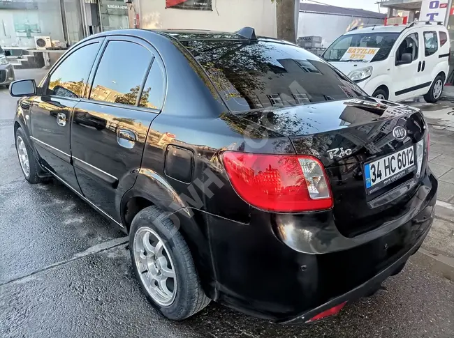 2011 model Kia Rio 1.5 diesel manual, 227 thousand kilometers - installment plan of 12 payments on the card