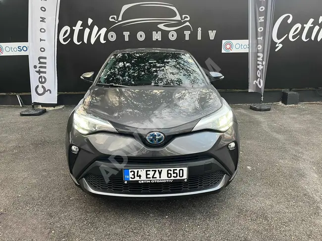 Toyota C-HR 1.8 Hybrid model 2022, with a down payment of 399,000 Turkish Liras