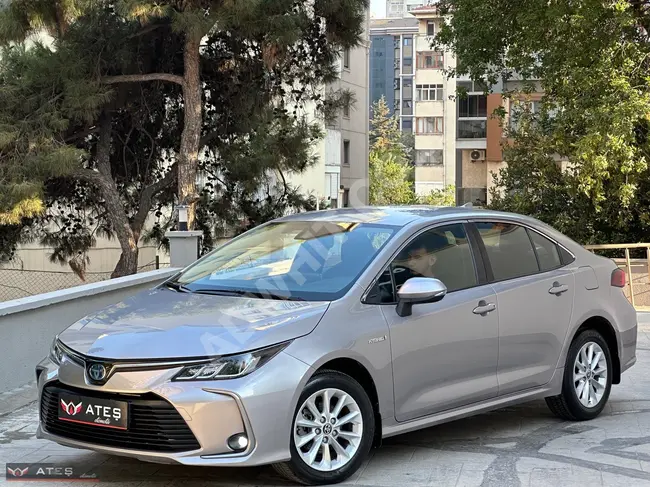 TOYOTA COROLLA 1.8 HYBRİD DREAM 27.000 KM GARANTİLİ