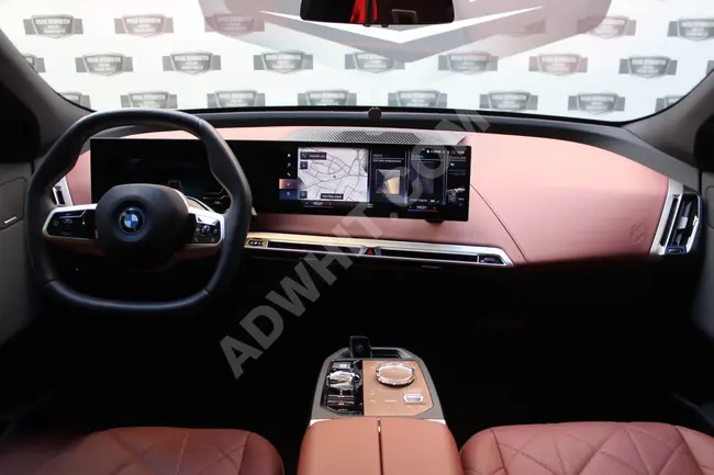 BMW İX FİRS EDİTİON -  موديل 2022 - بدون طلاء  25,000 كم - من اوراس للسيارات