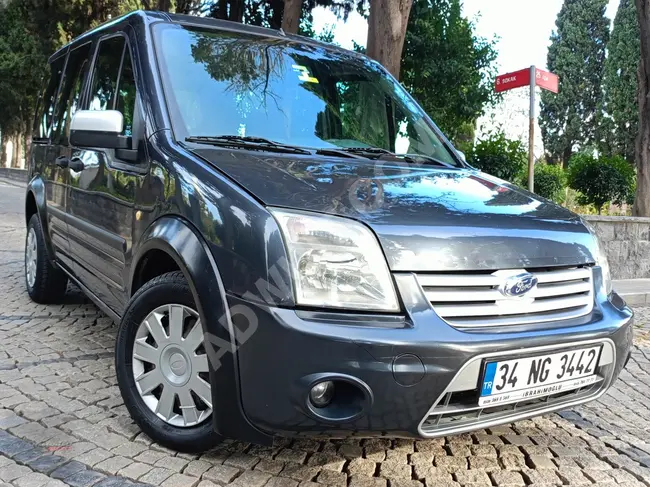 ORJİNAL VE BAKIMLI 2012 FORD CONNECT 1*8TDCİ 90HP 288000KMDE