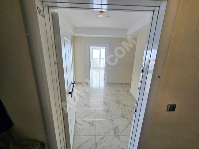 An empty apartment for annual rent 3+1 in Esenyurt, within N Logo complex