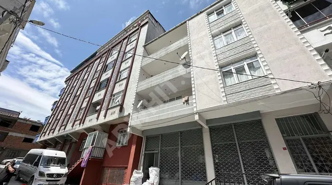 Land for sale: a complete building in Esenyurt, BATTALGAZİ neighborhood. 134 square meters