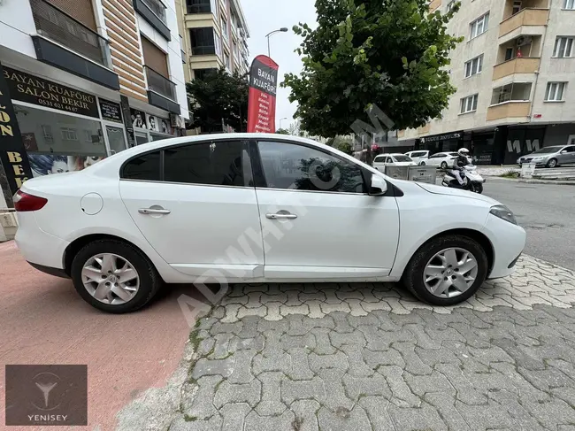 Renault Fluence, 3 months deferred, 30% down payment, 12, 18, 24, 36 monthly installments with manual scheduling and installment notes