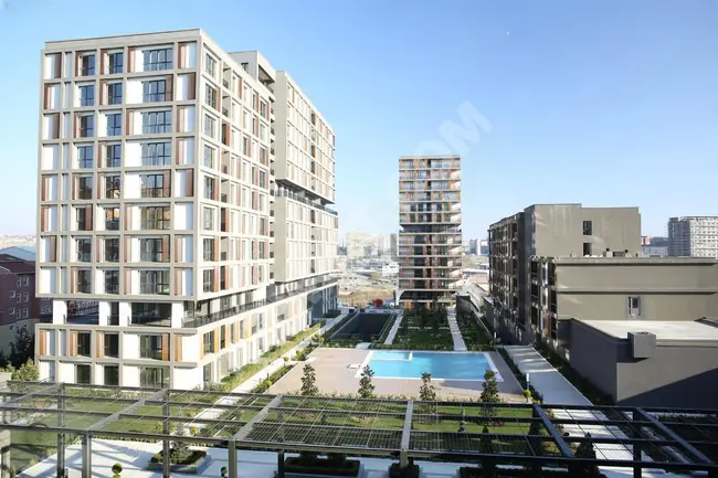 2+1 apartment for sale in Toya Moda with a pool view from Çamur