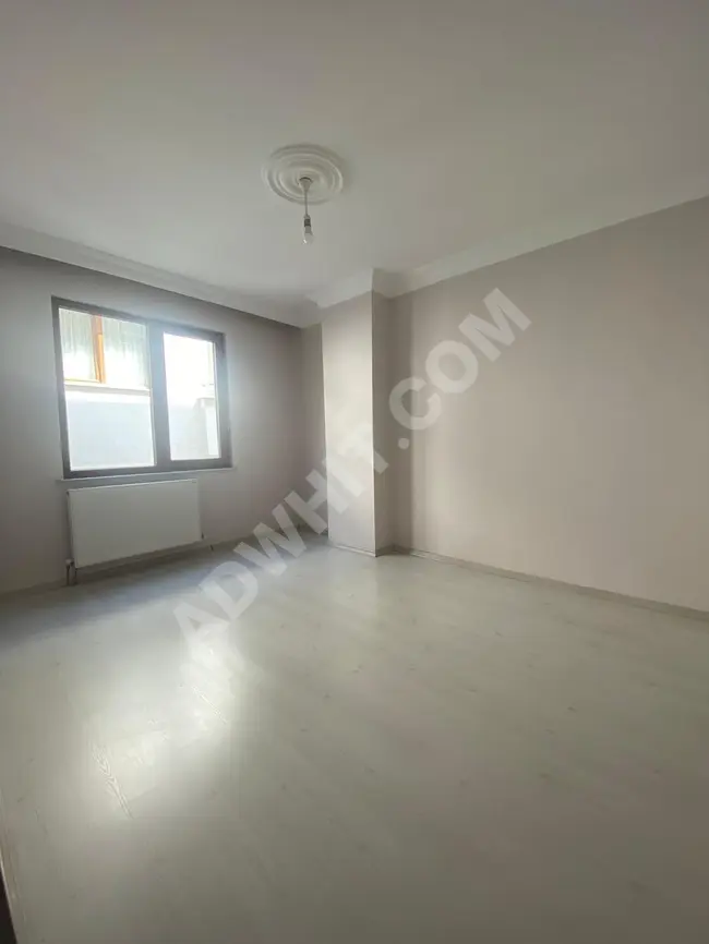 Apartment for rent 2+1 near the Metrobus in MEHTERÇEŞME neighborhood