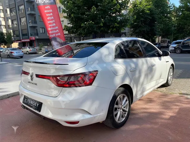 Renault Megane with a down payment of 30% in cash on installments over 36 months