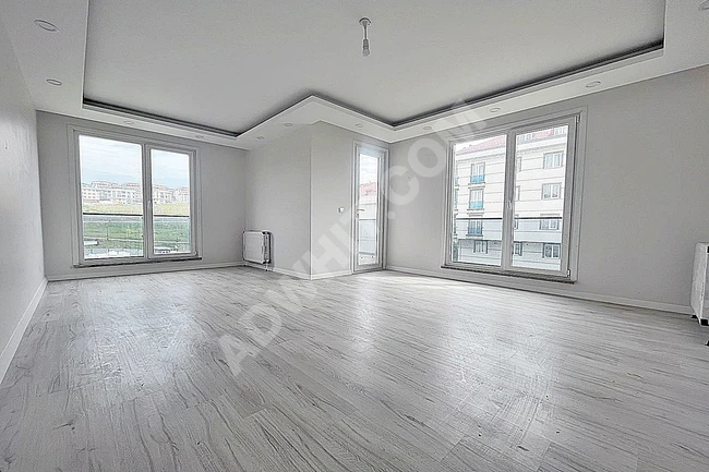 A new 2+1 apartment in a complex with a balcony, very close to the metrobus